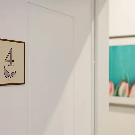 بيت ضيافة Scenario