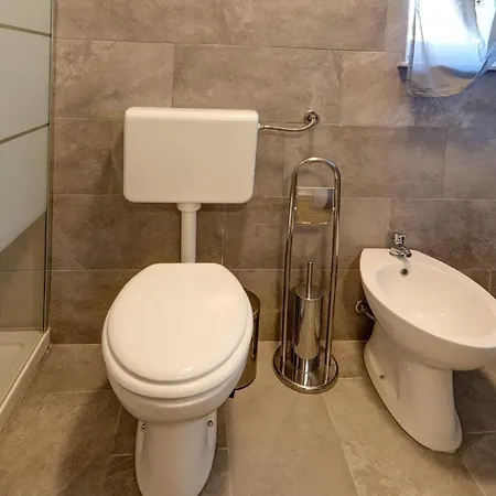 Scenario Vendégház